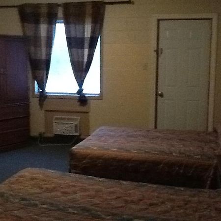 גטינו Motel Du Parc Masson מראה חיצוני תמונה